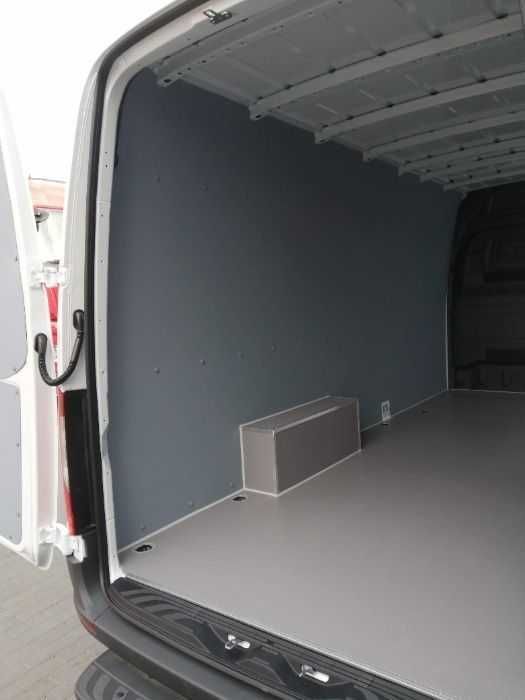Mercedes Sprinter L3H2 Komfortowa zabudowa PCV auta dostawczego
