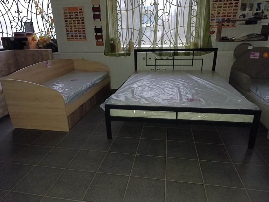 Ліжка двоспальні різних варіантів і розмірів
