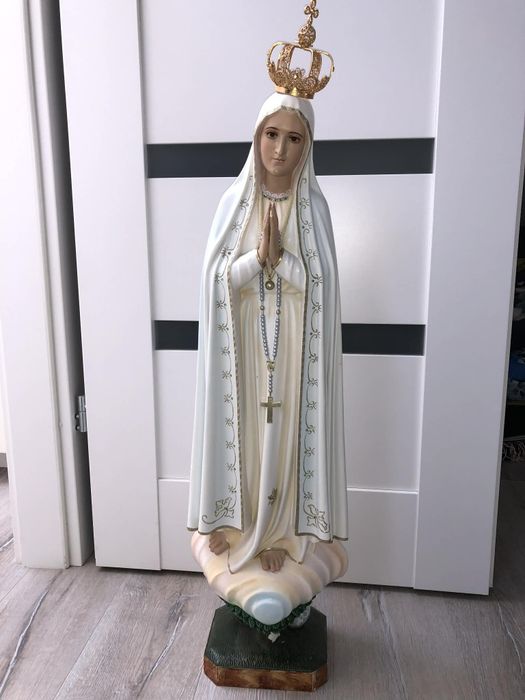 Figura Matki Bożej Fatimskiej