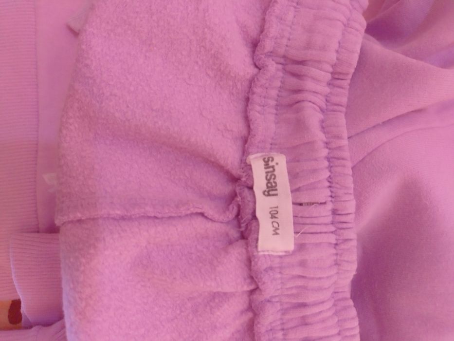 Комплекти для дівчаток на 104см