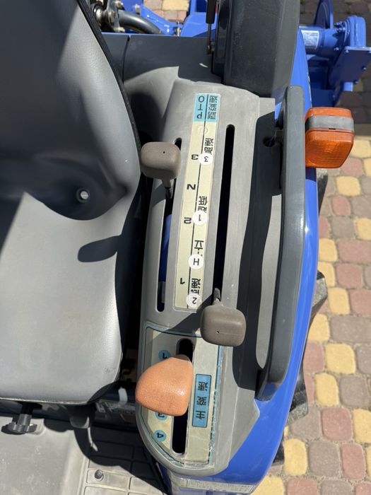 Японский трактор ISEKI SIAL HUNTER 22 — сел и поехал. Состояние огонь