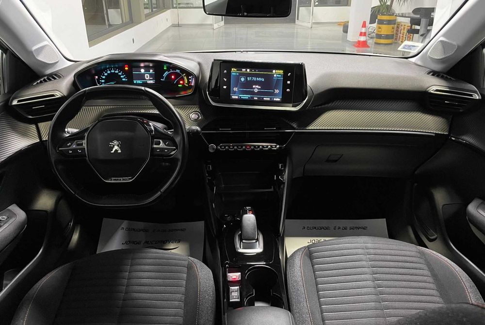 Peugeot e-208 50KWH Active 136cv NACIONAL