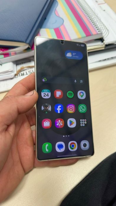 Samsung s25 ultra 256 t/ Por iPhone 17