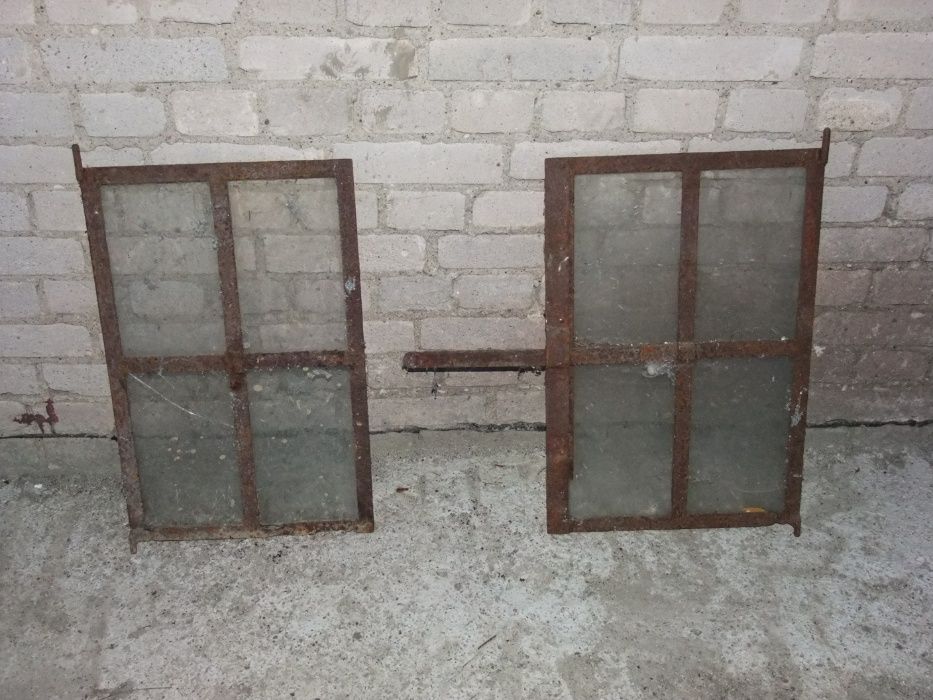 Element okna metalowego