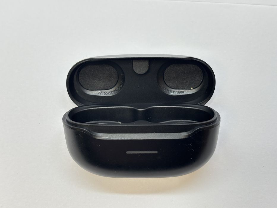 Oryginalne Etui Ładujące JBL Race Tws