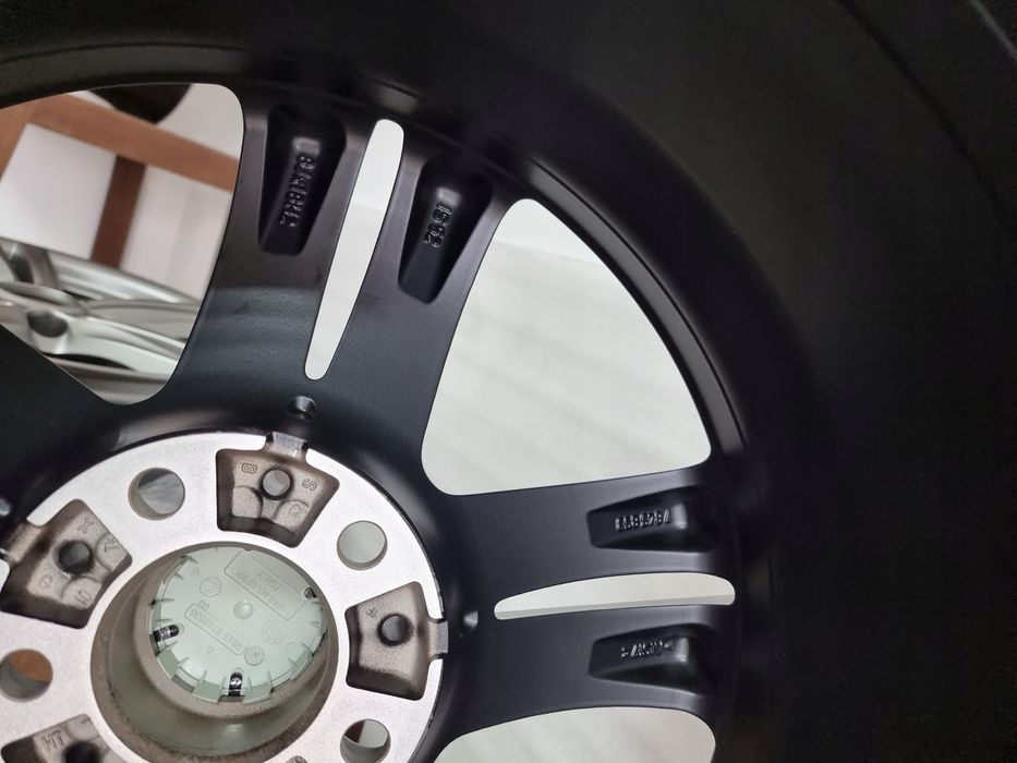 Czarne Felgi Bmw M-Pakiet 18 Cali F20 F22 E87 E46