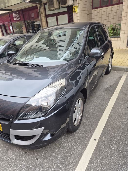 RENAULT scenic DYNAMIQUE  ano 2010