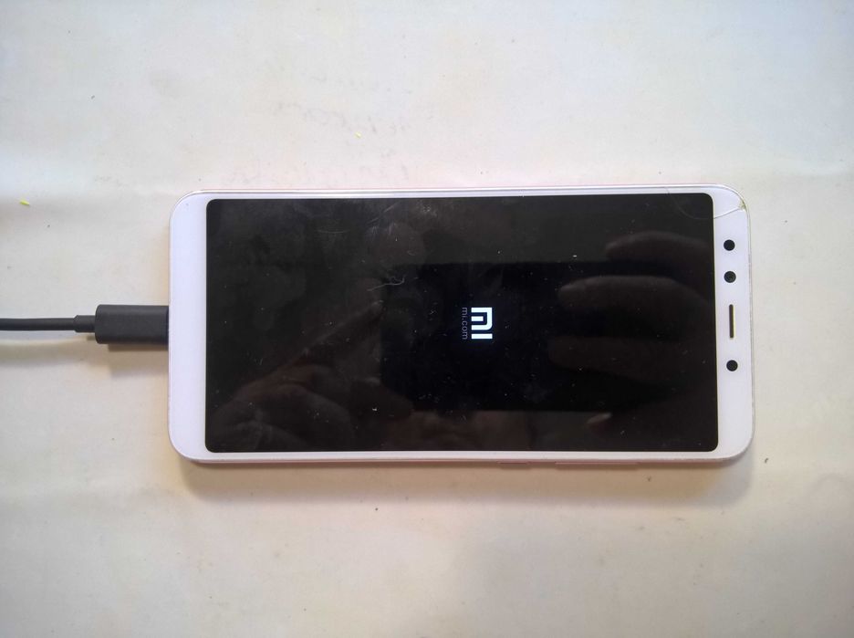 Xiaomi Mi 6X, повільно заряджається