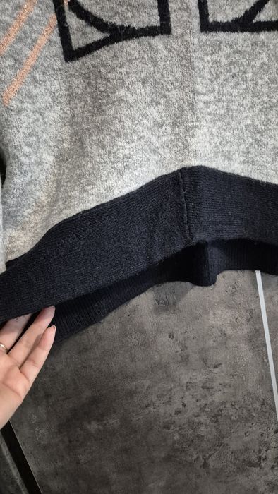 Golf ze złotą nitką M River Island