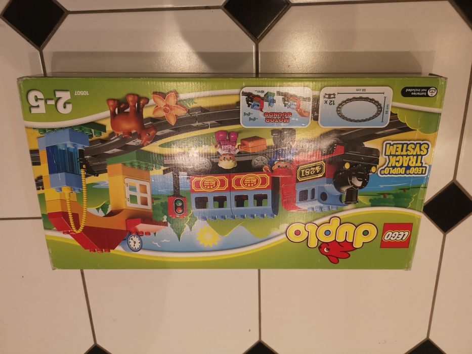 LEGO Duplo pociąg 10507 na prezent komplet