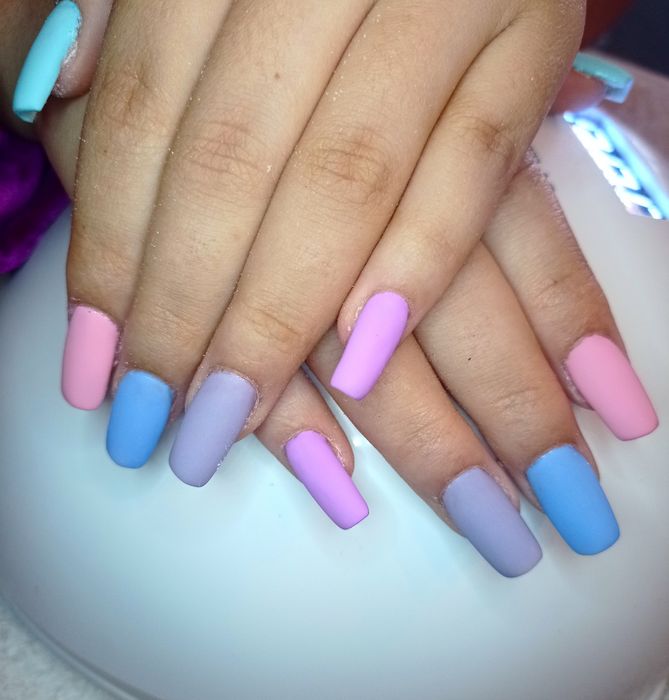 Unhas de gel/verniz gel