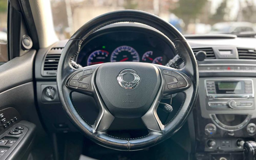 SsangYong Rexton 2015