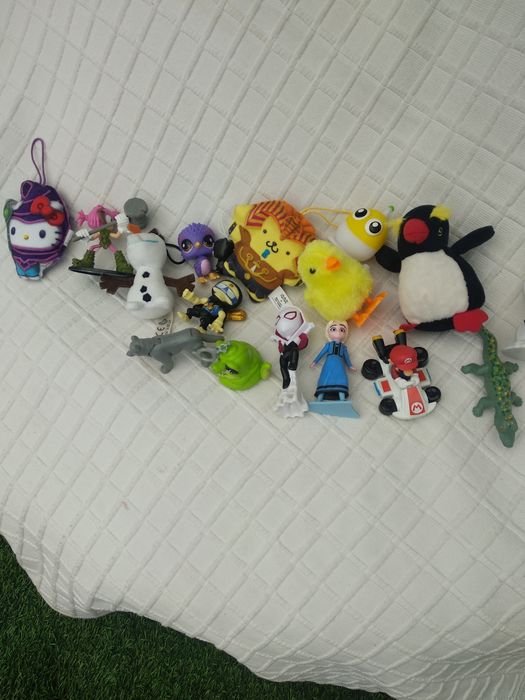 Brinquedos e peluches