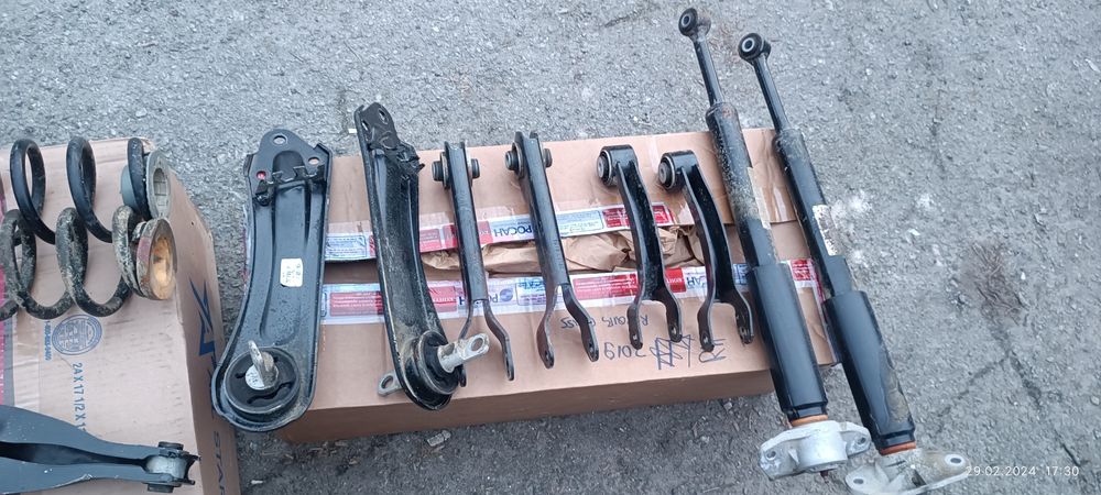 Подвеска  : Рычаги / Стойки  Jeep CHEROKEE