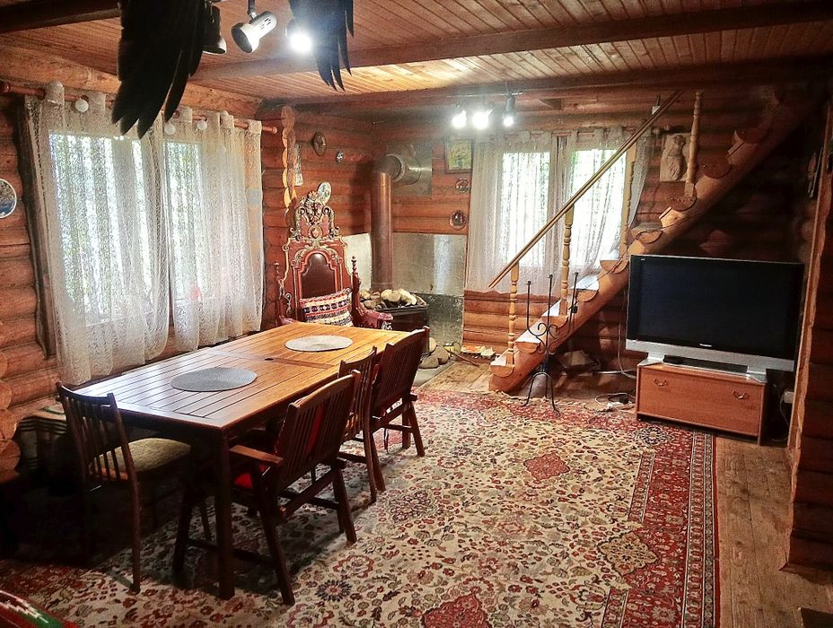 Оренда подобово заміський будинок зі зрубу баня