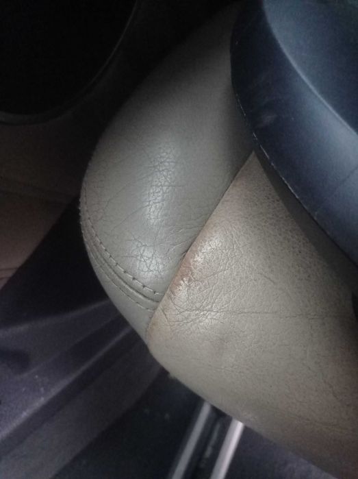 Тримісна лавка 2+1 Mercedes Viano W639 шкіра бежева Lugano Ambiente