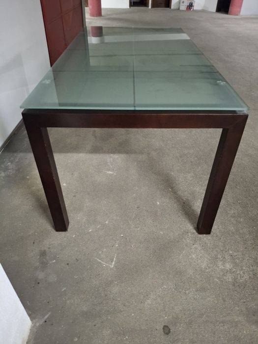 Mesa grande de 8 lugares