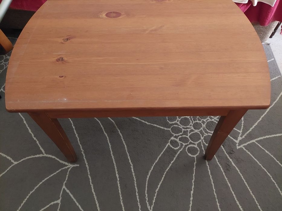 Mesa e cadeira infantil