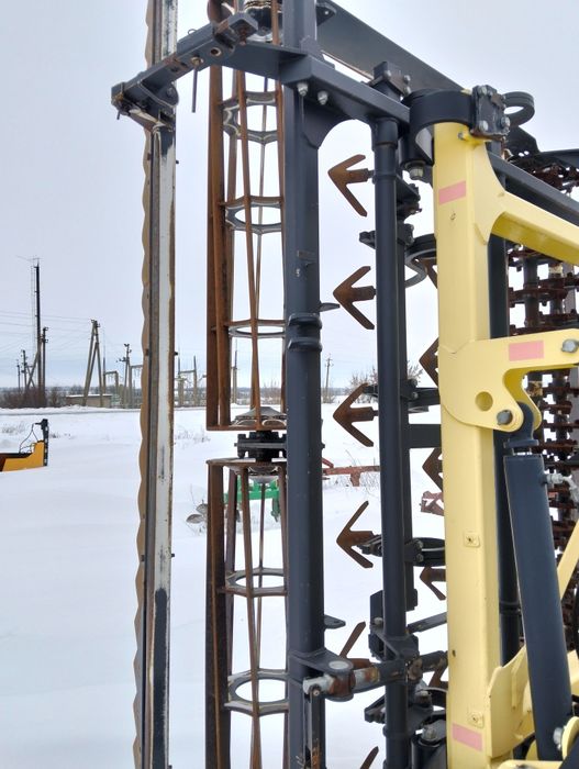 Продам культиватор 6м.