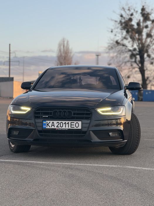 Продам ауді а4 б8 в доброму стані