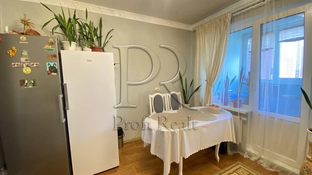 Продаж 3к квартири в ЖК Крістер Град / Данченка1/ Виноградар/Ретровіль