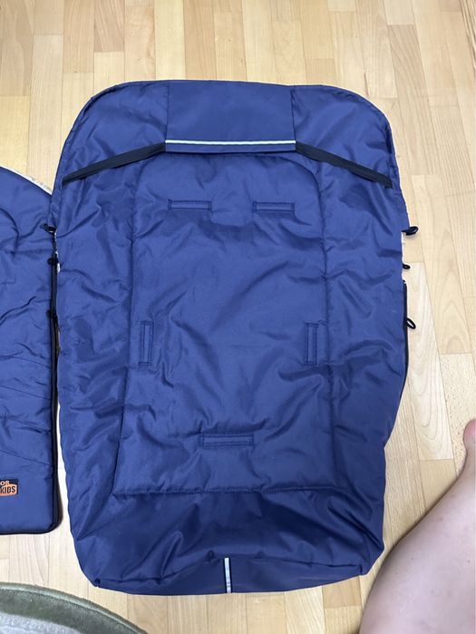 Дуже теплий чохол на овчині в коляску або санки.