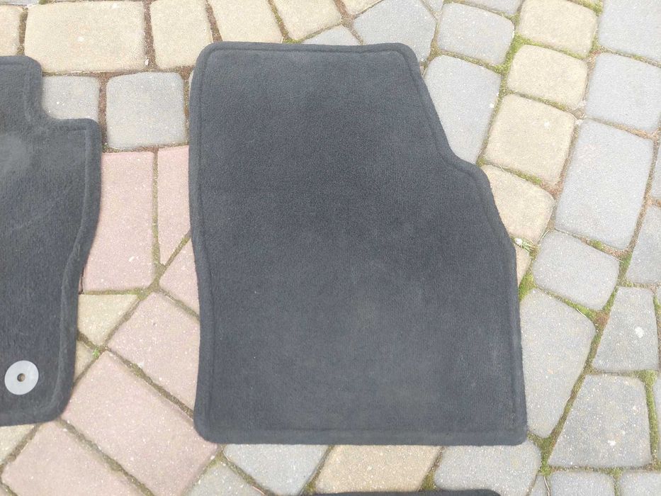 Dywaniki Welurowe SEAT IBIZA V ARONA Komplet Oryginał