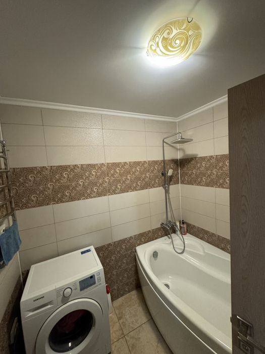 Подобово 2-х кімнатна квартира