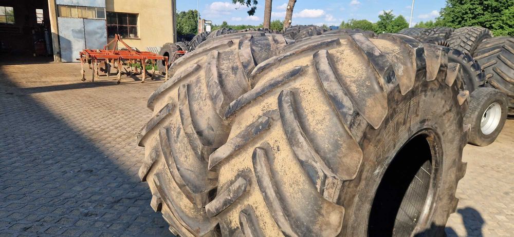 750/65r26 28.1r26 28.1-26 Michelin 60% bieżnik Bez napraw 2015r