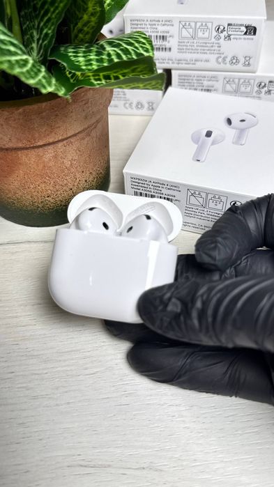 AirPods 4 з шумоподавленням (A1562a)