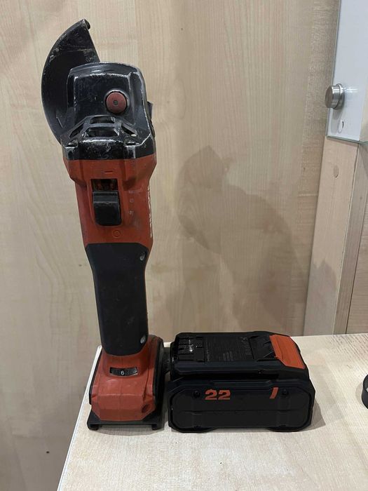 Hilti AG4S-22-100P2/5.2Ah コンボ Hilti AG4S-22-100P2/5.2Ah コンボ