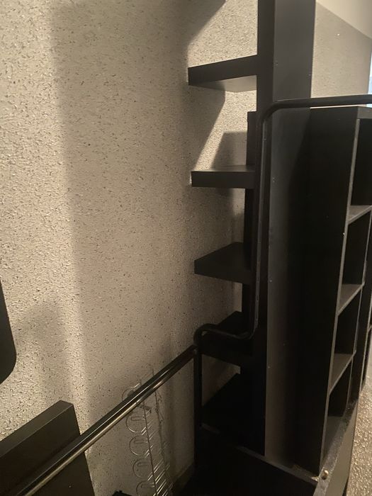 Biurko, regał, tablica, lampka, krzesło, meble mlodzieżowe