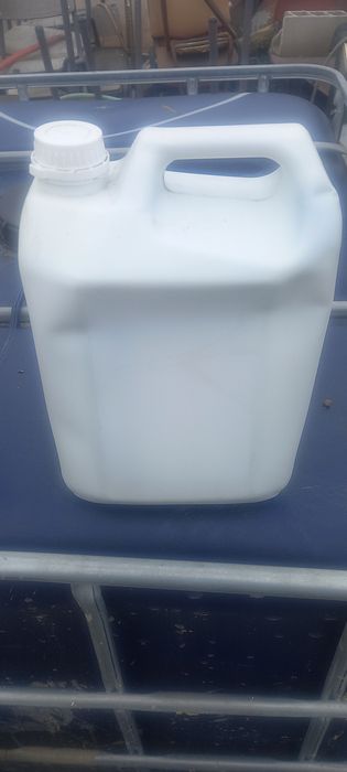 8 X 5 litros Óleo de corte solúvel para serras de ferro ou para cofrag