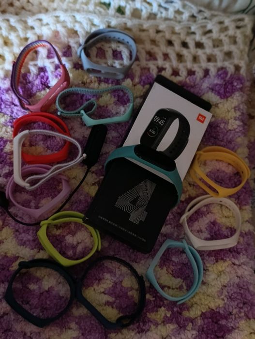 Фітнес браслет Xiaomi mi bend 4