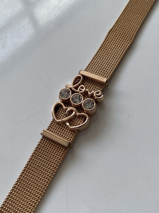 Браслет кольору рожеве золото, не чорніє