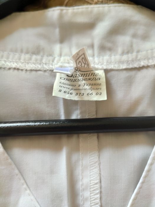 Халат медичний білий