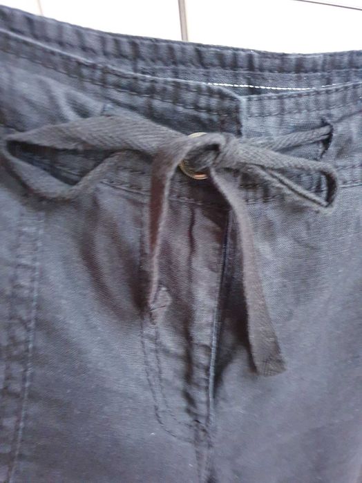 Czarne lniane spodnie spodenki rybaczki Denim&co 40