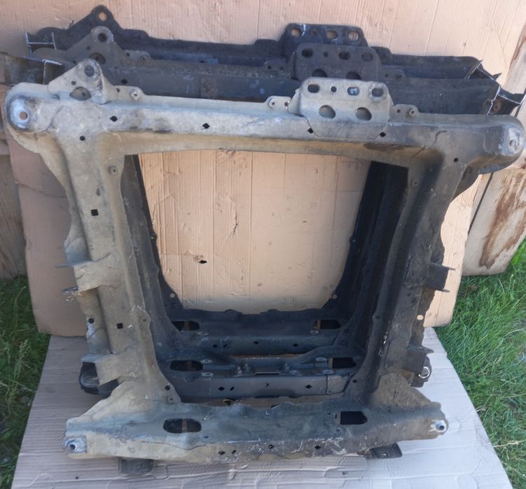 ПІдрамник Рено Кенго 1. Кліо  2 Сімбол Талія>2008 р Reno Kango 1. Clio