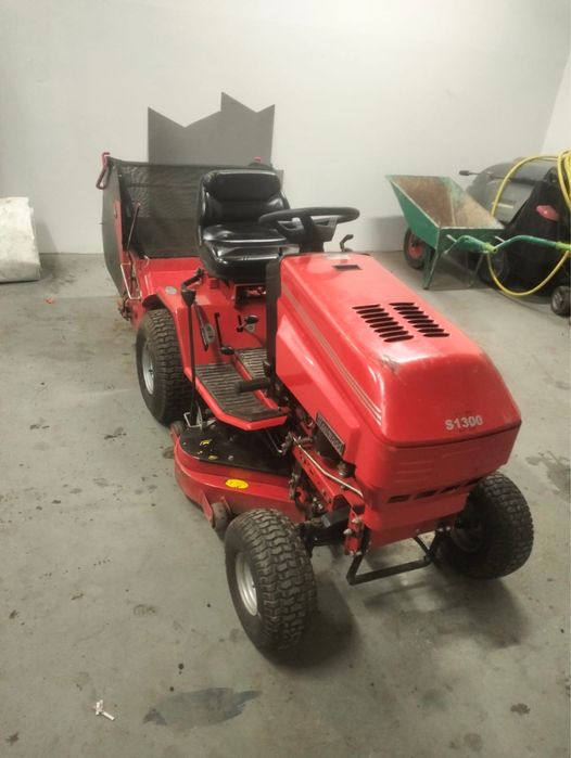 Traktorek do trawy Westeood S1300