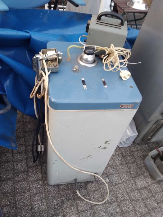 Prostownik kompresor dentystyczny autoklaw sterylizato wiertarka fotel