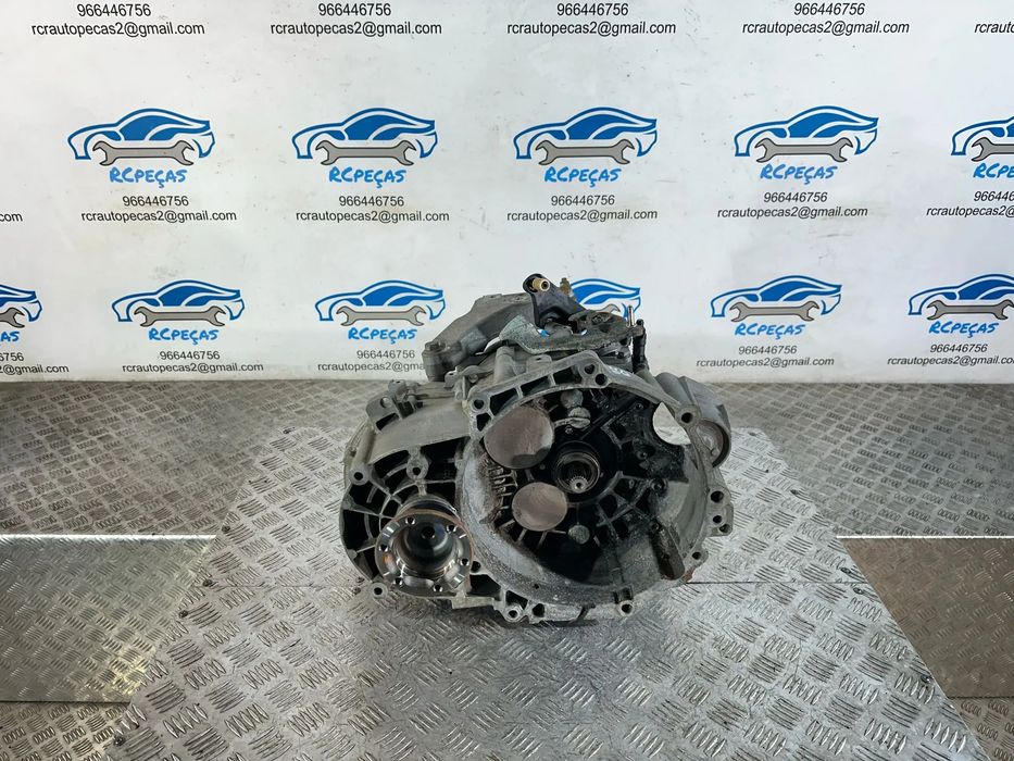 Caixa 6 Velocidades Manual LHD VW Volkswagen Audi Seat Skoda 2.0 TDi