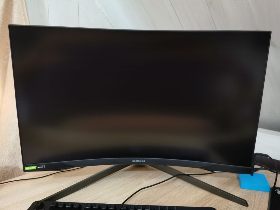 Монітор 26.9" Samsung Odyssey G7 C27G75TQSI