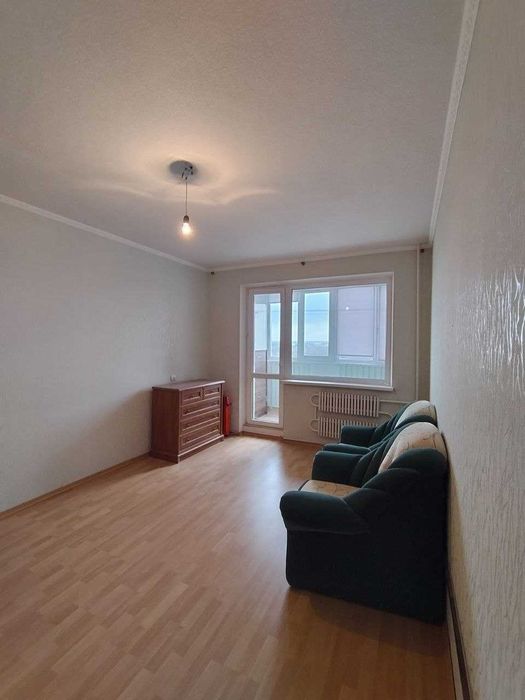 Продам 3к.квартиру в Індустріальному районі