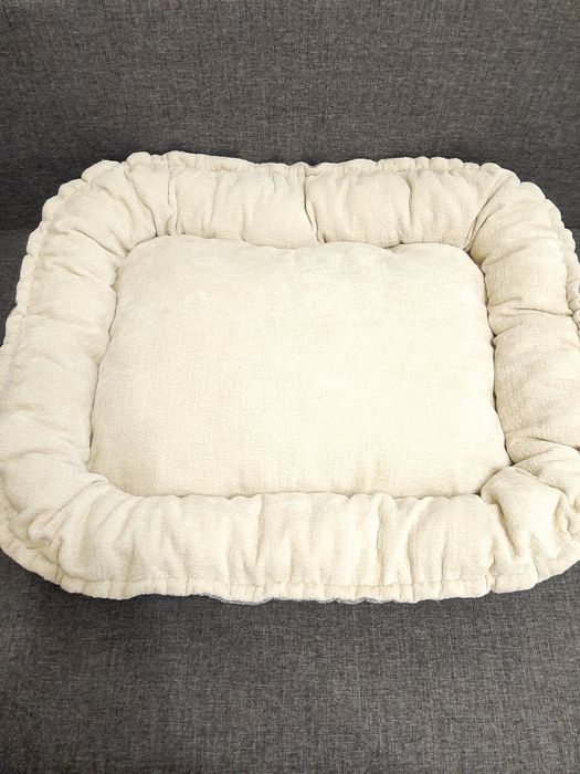 Лежанка для собаки