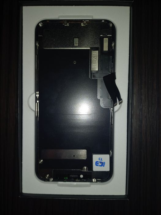 Продам айфон 11, на запчасини