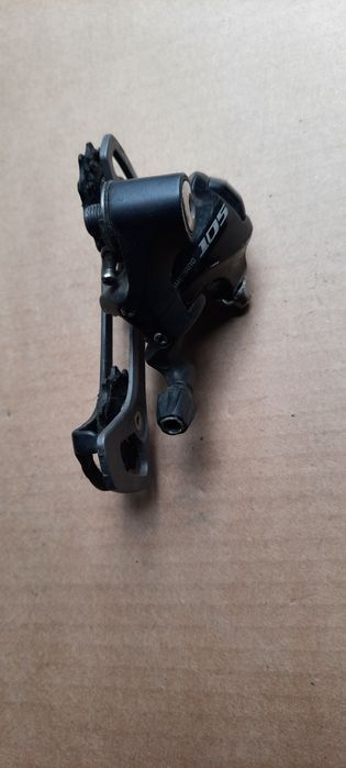 Przerzutka tylna Shimano 105 RD-5700 10s
