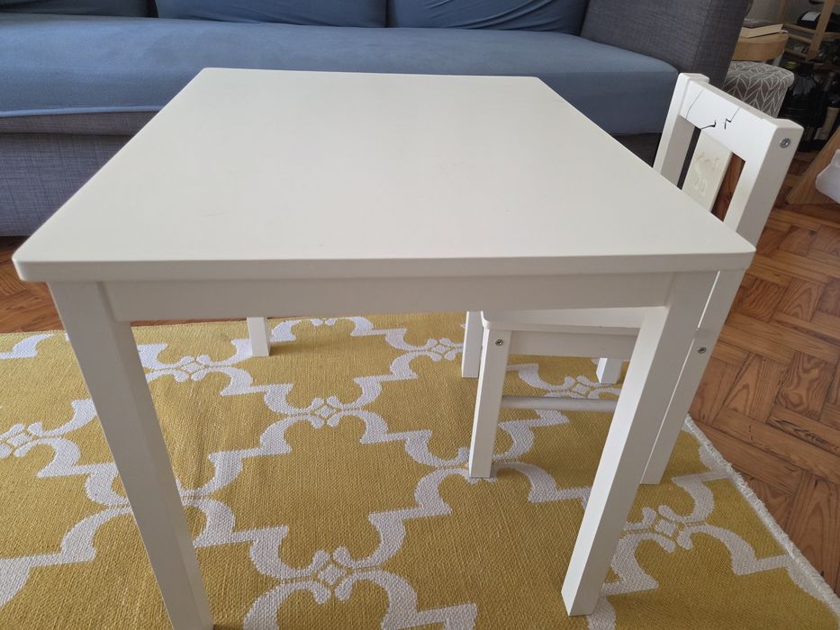 Mesa +cadeira para criança Ikea