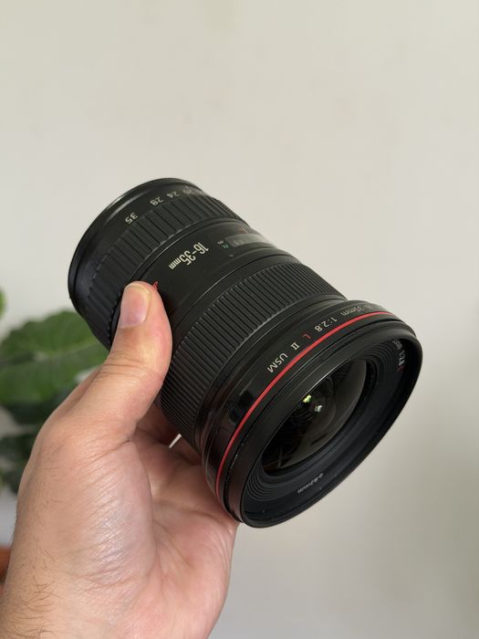 Canon EF 16-35mm f/2.8L II USM
