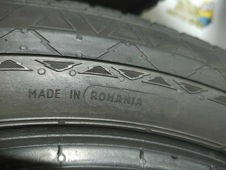 Шини Continental 215/65R16C. 2шт. Зима 2023р (0756)