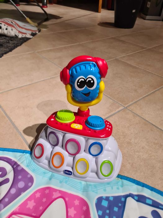 Tapete musical chicco